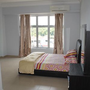 Suite keluarga raja